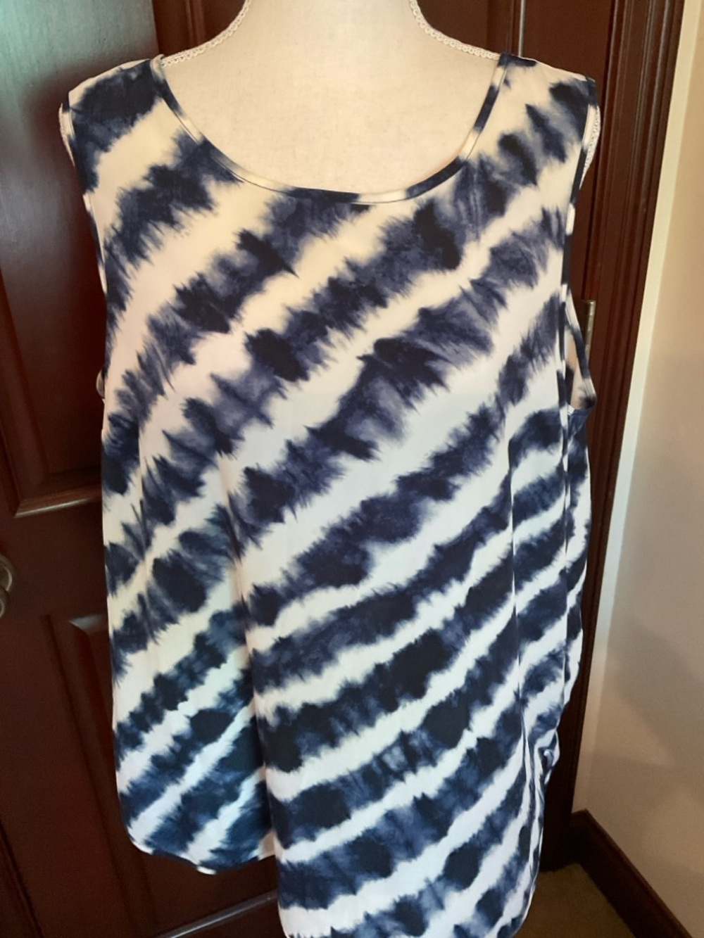 Michael Kors Sleeveless Top. Sz. Xl